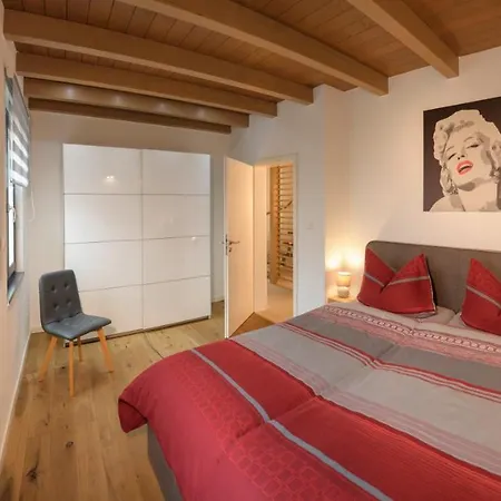 Holiday home Weinhaeusel *